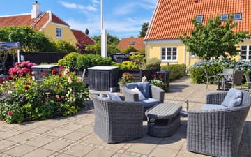 Tofteg&aring;rden Guesthouse