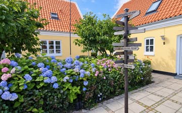 Tofteg&aring;rden Guesthouse
