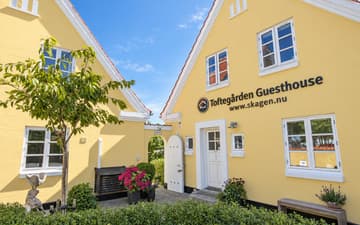 Tofteg&aring;rden Guesthouse
